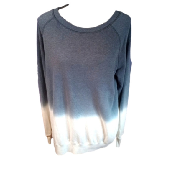 torrid Tops - Torrid super soft style gray & white ombre long sleeve sweatshirt size XL